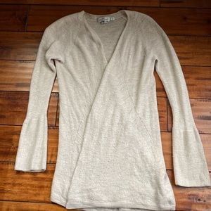 Vineyard vines open cardigan— beautiful warm oatmeal color